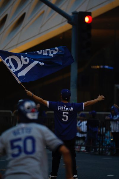 Fans celebrating the Dodgers World Series win